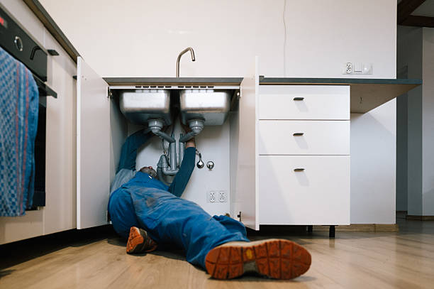 Professional Leak Detection technician working in Shirley, MA